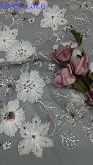 Tecido bordado de lenços umedecidos de durabilidade média padrão floral rosa 98%P 5%SP 100%Pet