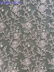 Tela floral do bordado de Applique