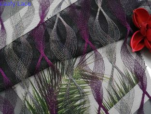 Tela colorida geométrica do bordado do roxo de matérias têxteis da casa