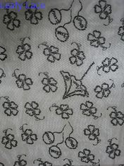 Tela bordada floral do laço da letra preta