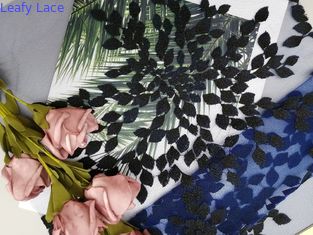 Tela floral graciosa do laço do bordado 3D dos azuis marinhos para o vestido da menina