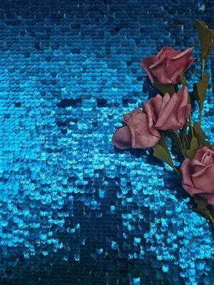 51" tela azul brilhante de Shell Shape Sequin Embroidery Mesh para o partido