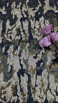 124cm Sequins Multicolor Tecido bordado com malha de solo para vestido de noite