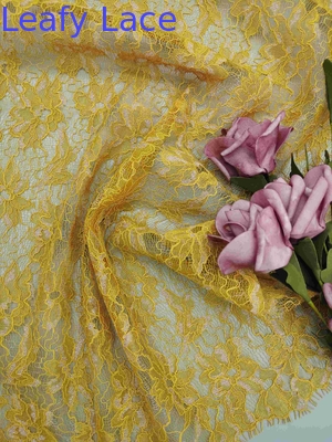 Soft Handfeel de alta qualidade padrão floral ouro tecido de renda metálica com penteado de pestana para mulheres vestido de moda