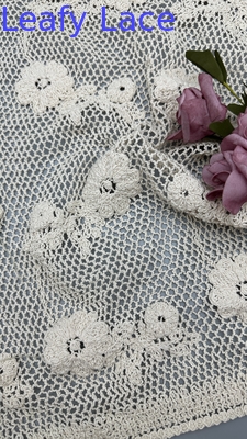 Eco-friendly 100% algodão crochet bordado tecido de renda com padrão floral macio e confortável