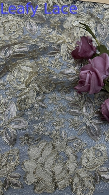 Tecido de renda de bordado durável e elegante para desfiles de moda