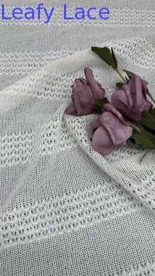 2025 Tecido de renda de alongamento para vestidos e vestuário de tulle de tipo de faixa macia padrão pelo pátio
