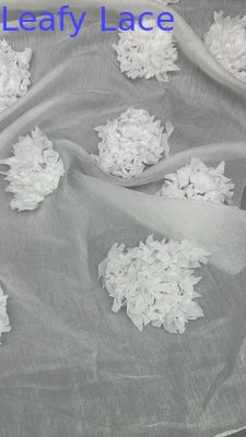 Tela de malha de túle de folhas de seda bordada de tecido floral de respiração de malha de folhas para roupas