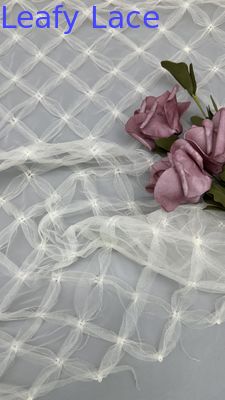 Tecido de renda de Chantilly Francês Respirar Plaid Sequin Mesh Tecido de renda Tecido de folhas