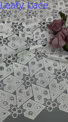 Tela de renda metálica bordada Tela de renda novas coleções Padrão para vestido Design de moda