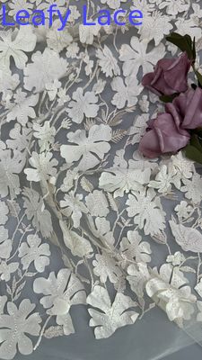 Elegante malha de renda floral para vestidos, macia e leve