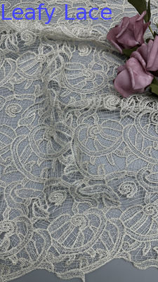 Tecido de renda Chantilly francesa 100% poliéster para roupas, vestidos, vazados, cor branca, vestidos de noiva