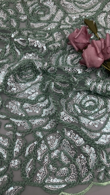 Tecido de Renda Bordada com Lantejoulas Design Floral 3D Tecido Personalizado para Vestidos