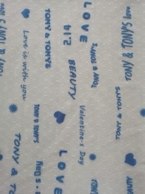 A letra reuniu Mesh Fabric