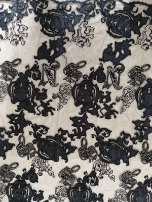 O laser preto cortou a tela bordada tela do laço do bordado de Applique