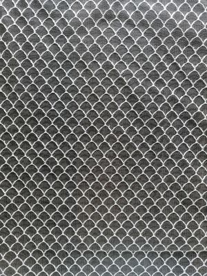 As escalas de peixes modelam o tule macio preto Mesh Fabric