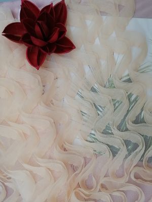 Tela macia cor-de-rosa do bordado de Applique do laço para o vestido de noite