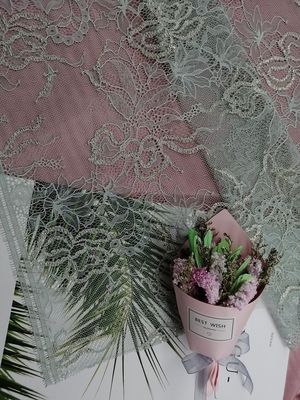 Tela metálica do laço da vieira de Lurex da pestana francesa de Chantilly