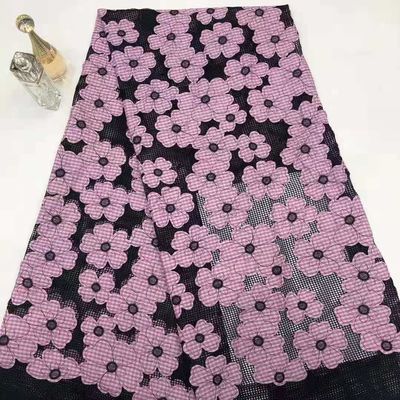 O laser cortou a malha floral da tela do bordado de Applique do laço