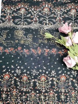 A impressão de Digitas fez malha a tela impressa floral impressa tela da tela do laço