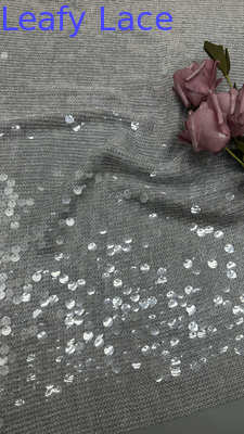 Tela bordada em lenços umedecidos Design brilhante Respira luxuoso para vestidos de festa