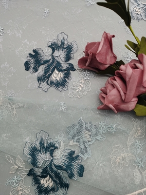 Senhora colorida Garment de Mesh Embroidered Lace Fabric For