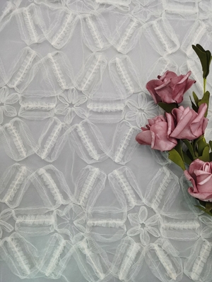 O branco faz crochê a tela floral Mesh Cording Embroidery do laço da tela 3D do laço